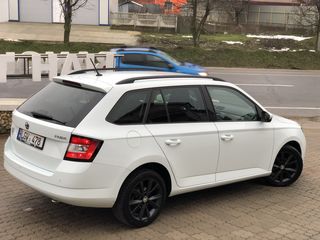 Skoda Fabia foto 2