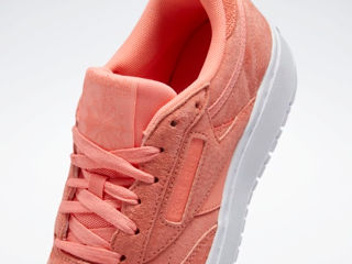 Новые замшевые женские кроссовки Reebok Club C, оригинал, размер 37 foto 3