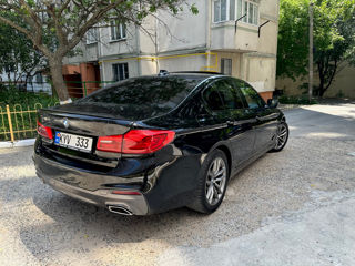 BMW 5 Series foto 2