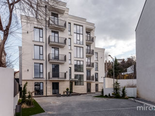 2-х комнатная квартира, 70 м², Центр, Кишинёв