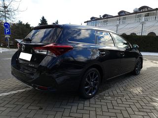 Toyota Auris foto 2