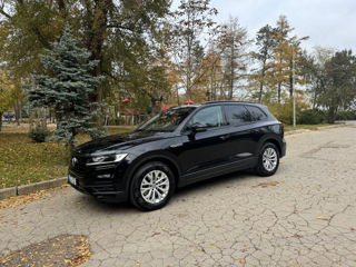 Volkswagen Touareg foto 2