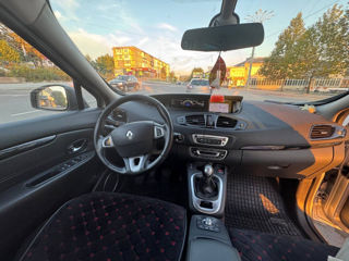 Renault Grand Scenic foto 4