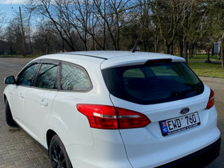 Ford Focus foto 6