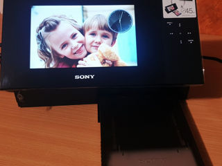 Цифровая фоторамка с фотопринтером Sony DPP-F700 foto 4