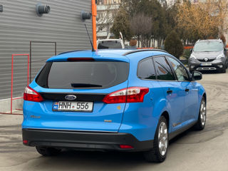 Ford Focus foto 4