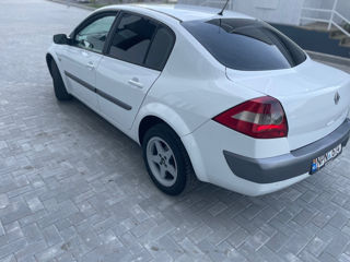 Renault Megane foto 7