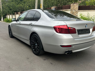 BMW 5 Series foto 6