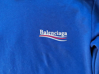 Balenciaga foto 2