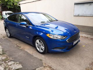 Ford Fusion foto 5