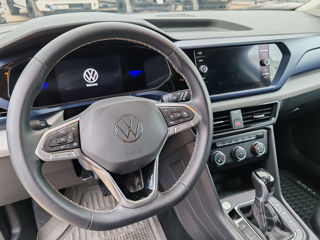 Volkswagen Taos foto 10