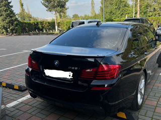 BMW 5 Series foto 5