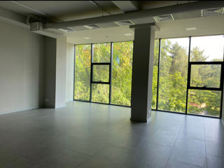 Se vinde un etaj în Business Centru Clasa Premium, sect. Rîșcani, bd.Moscova foto 5