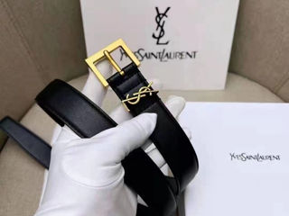 Ремень Yves Saint Laurent для стильных дам!