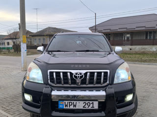 Toyota Land Cruiser Prado foto 4