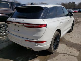 Lincoln MKC foto 2