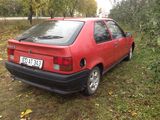 Renault 19 foto 2