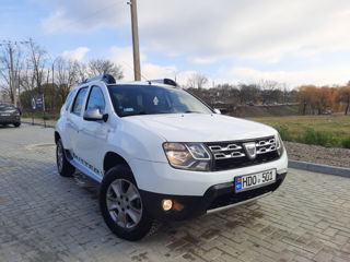 Dacia Duster foto 1