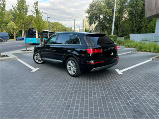 Audi Q7 e-tron foto 2