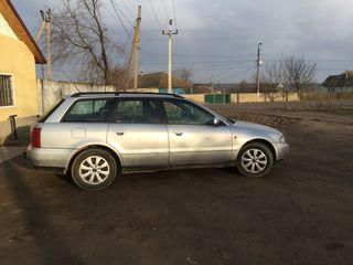 Audi A4 foto 3