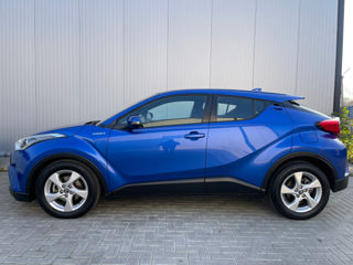 Toyota C-HR foto 4