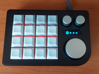 Макроклавиатура Megalodon Triple Knob Macropad foto 2