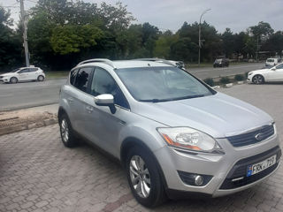 Ford Kuga foto 1