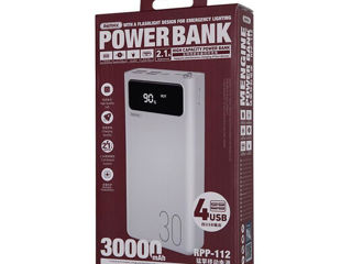Power Bank Remax RPP-112 Mengine Series 30000mAh (4USB, 2.1A) White foto 3