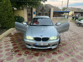 BMW 3 Series foto 8