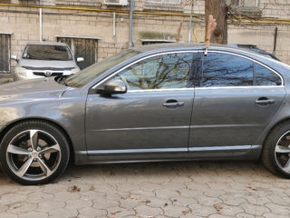 Volvo S80 foto 8