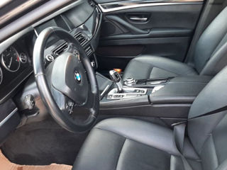 BMW 5 Series foto 9