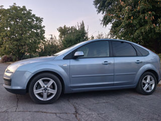 Ford Focus foto 2