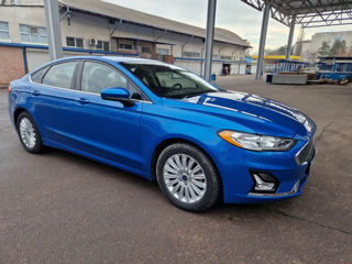 Ford Fusion foto 6