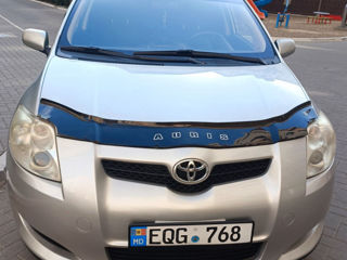 Toyota Auris foto 2