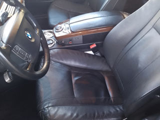 BMW 7 Series foto 4