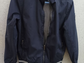 Осенняя куртка BLUKIDS на парня 8-10 лет. Качественная, стильная, удобная, практичная. Отправляю поч