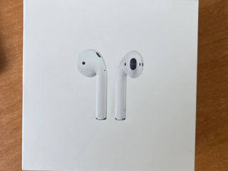 Vând apple airpods 2 white