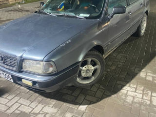 Audi 80