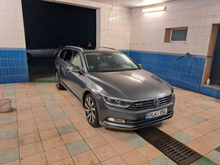 Volkswagen Passat foto 3