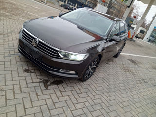 Volkswagen Passat foto 10