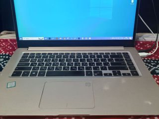 ASUS, CPU i3, RAM 8 GB, HDD 1TB, SSD 256 GB