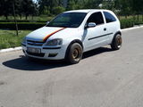 Opel Corsa foto 2