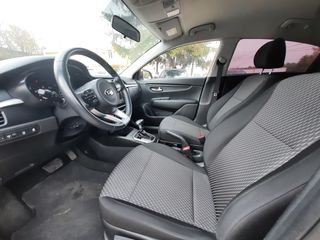 KIA Rio foto 9