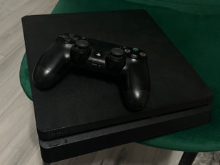 Playstation 4 slim foto 3