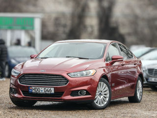 Ford Fusion foto 2