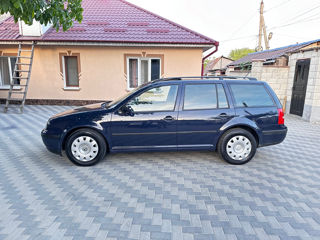 Volkswagen Golf foto 4