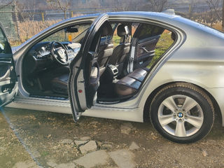 BMW 5 Series foto 7