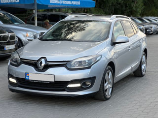 Renault Megane foto 1