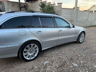 Mercedes E-Class foto 4