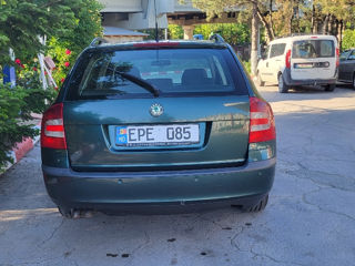 Skoda Octavia foto 3